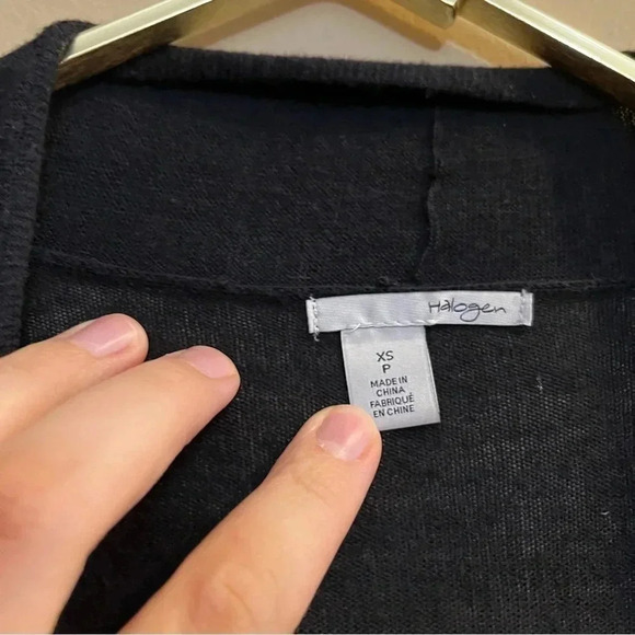 Halogen Women's Lightweight Cardigan Sweater Long Sleeve Solid Black Size XS - Picture 5 of 9